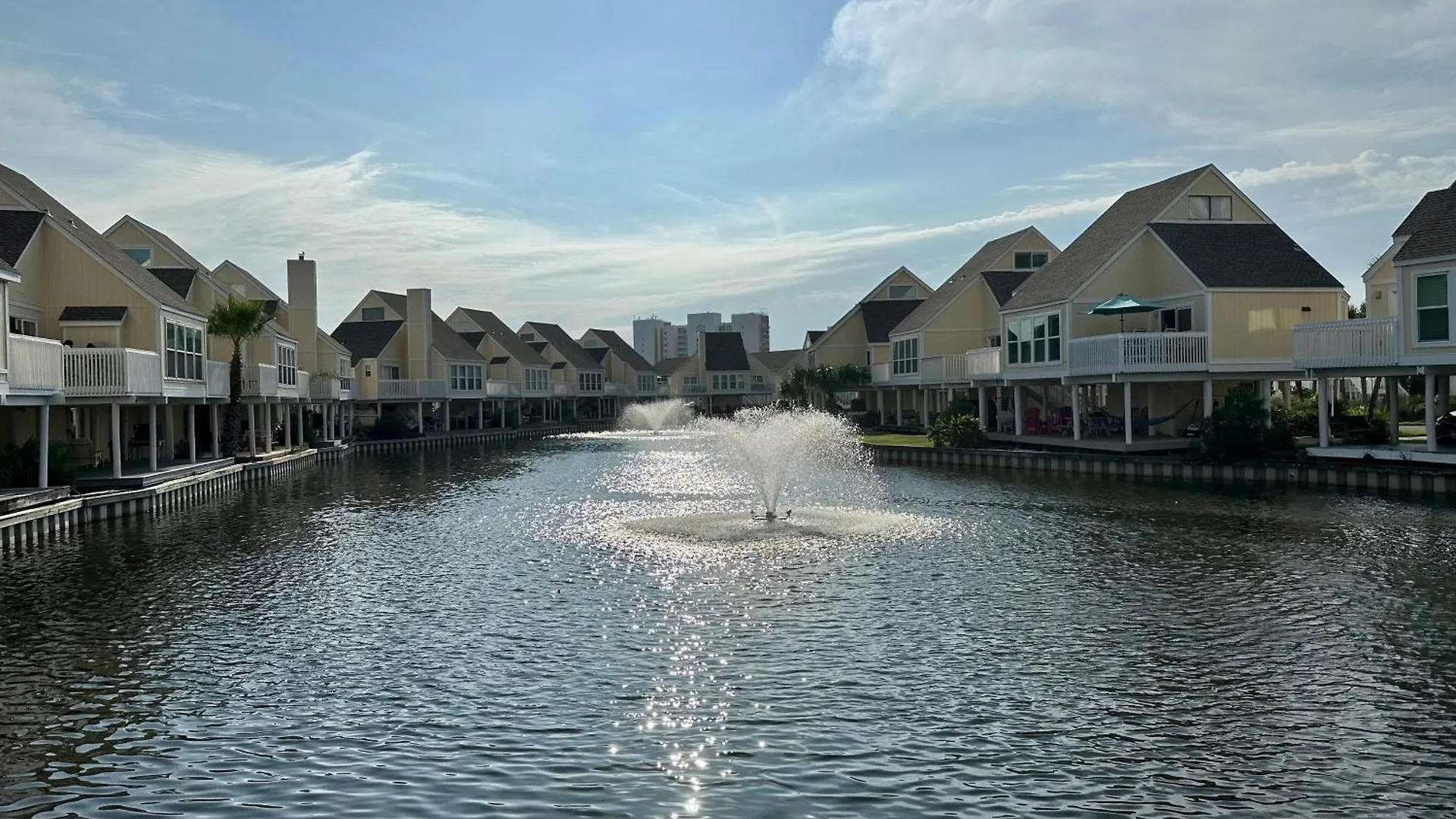 Sandpiper Cove 2002 Destin 0*,  United States